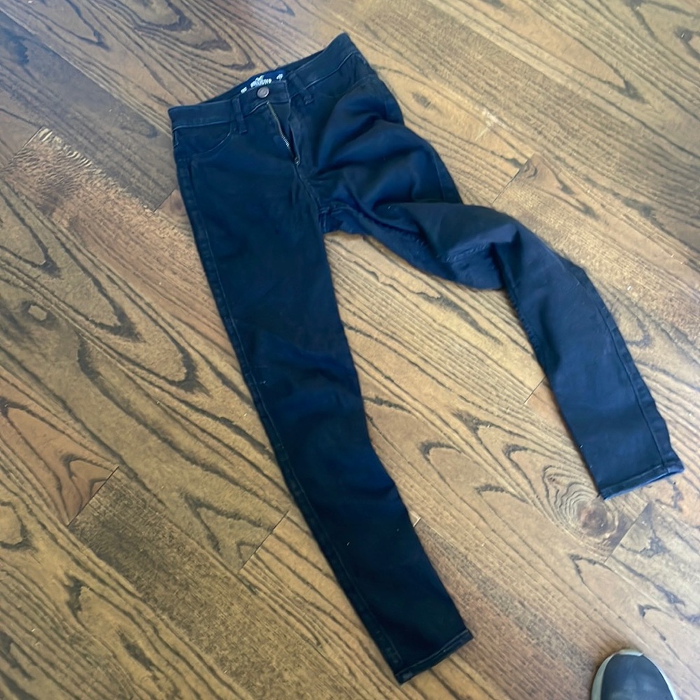 Hollister jeans size 23 blue great condition.